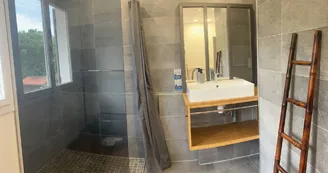 23. douche italienne 1er étage
